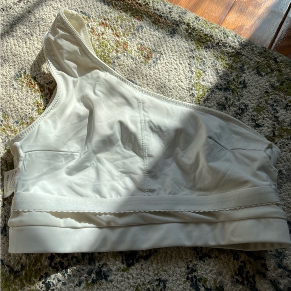 Super Cute Bikini! - Picture 5 of 5